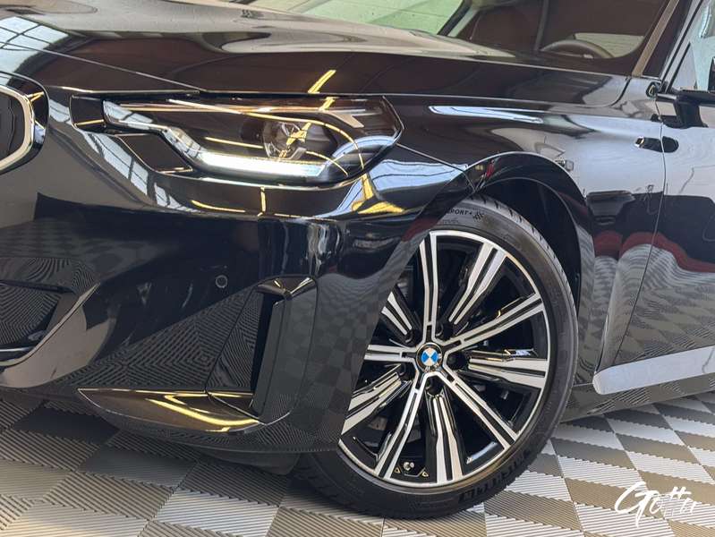 Photo du véhicule BMW 218