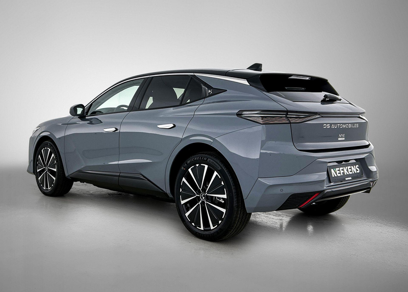 DS Automobiles DS 4 No E-Tense Ligne Business Comfort Pack 58.3 kWh | — photo 3