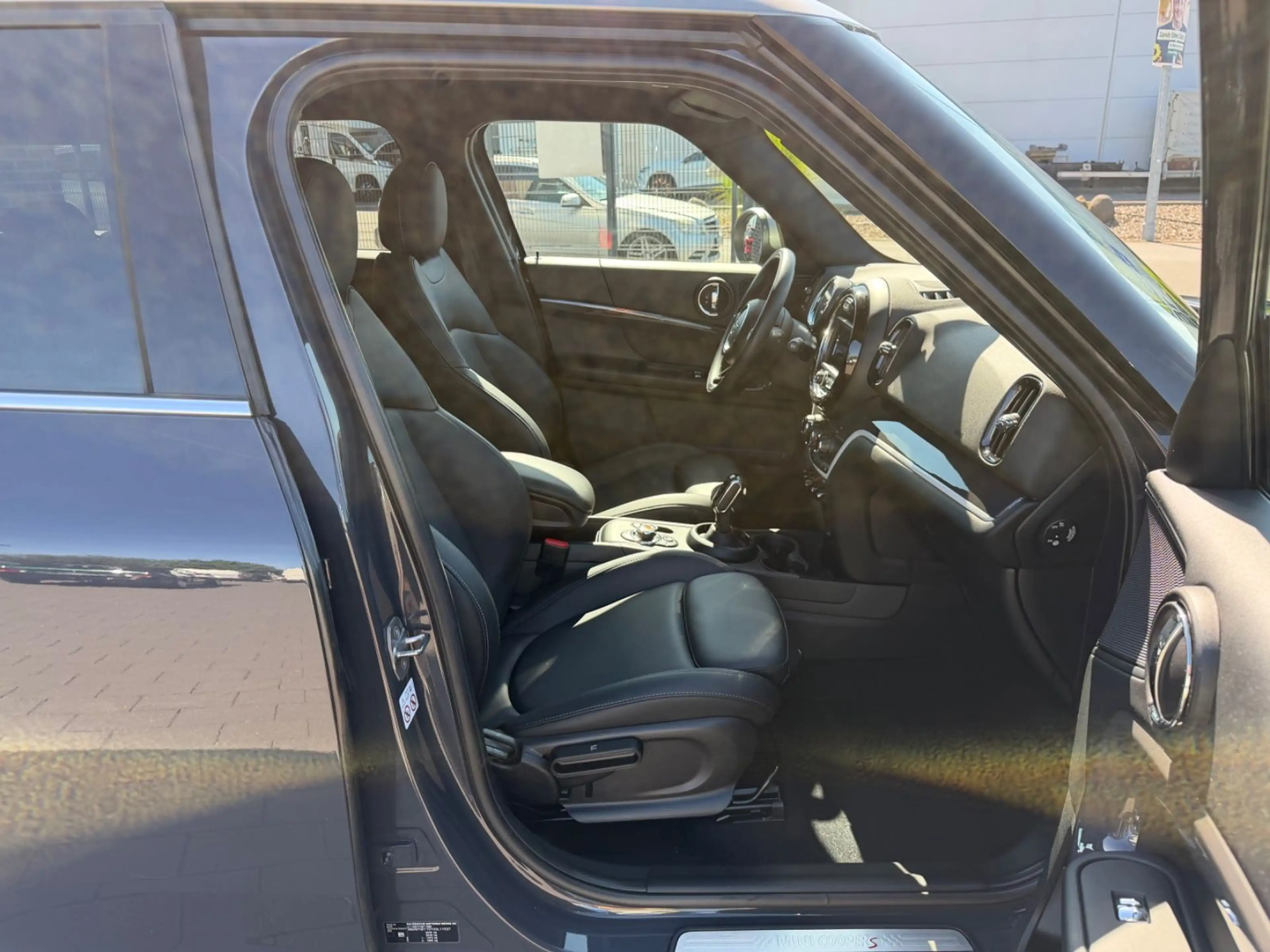 MINI Cooper Countryman S*LED*NAV*PANO*LEDER*AHK*2.HAND*TOP* — photo 13