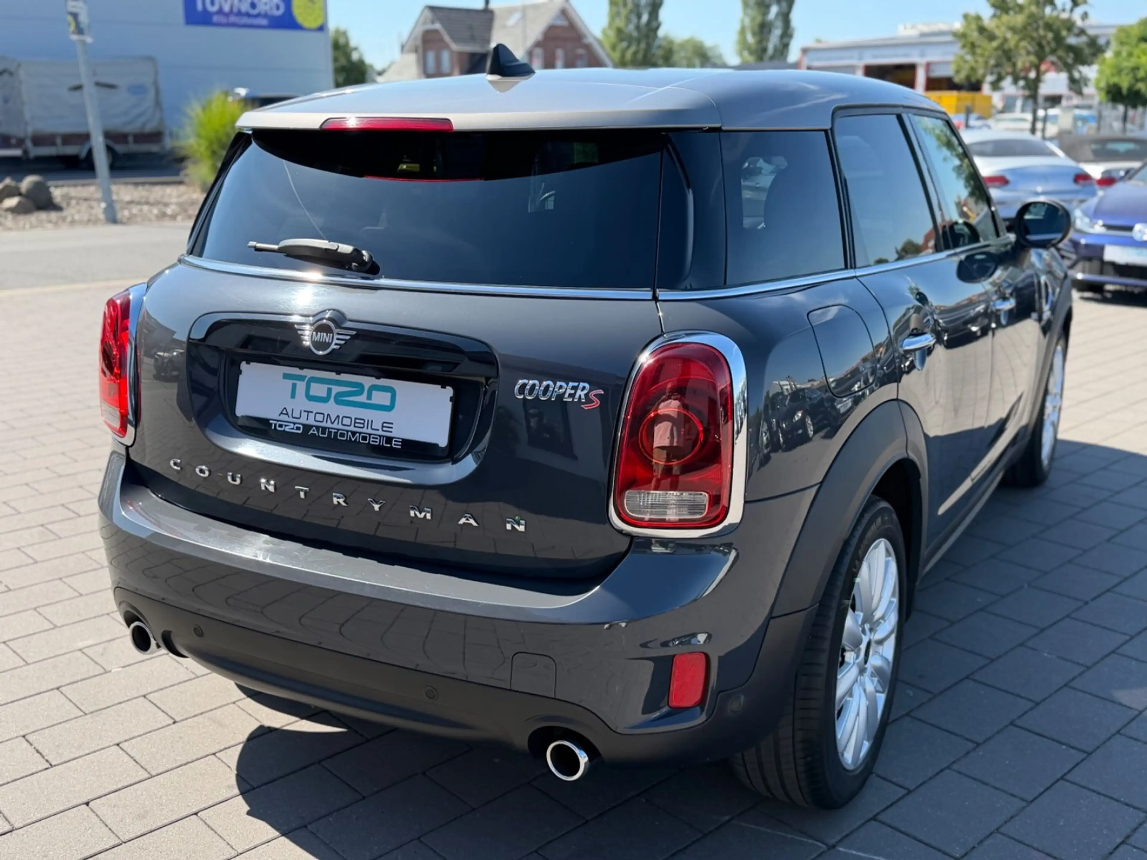 MINI Cooper Countryman S*LED*NAV*PANO*LEDER*AHK*2.HAND*TOP* — photo 8