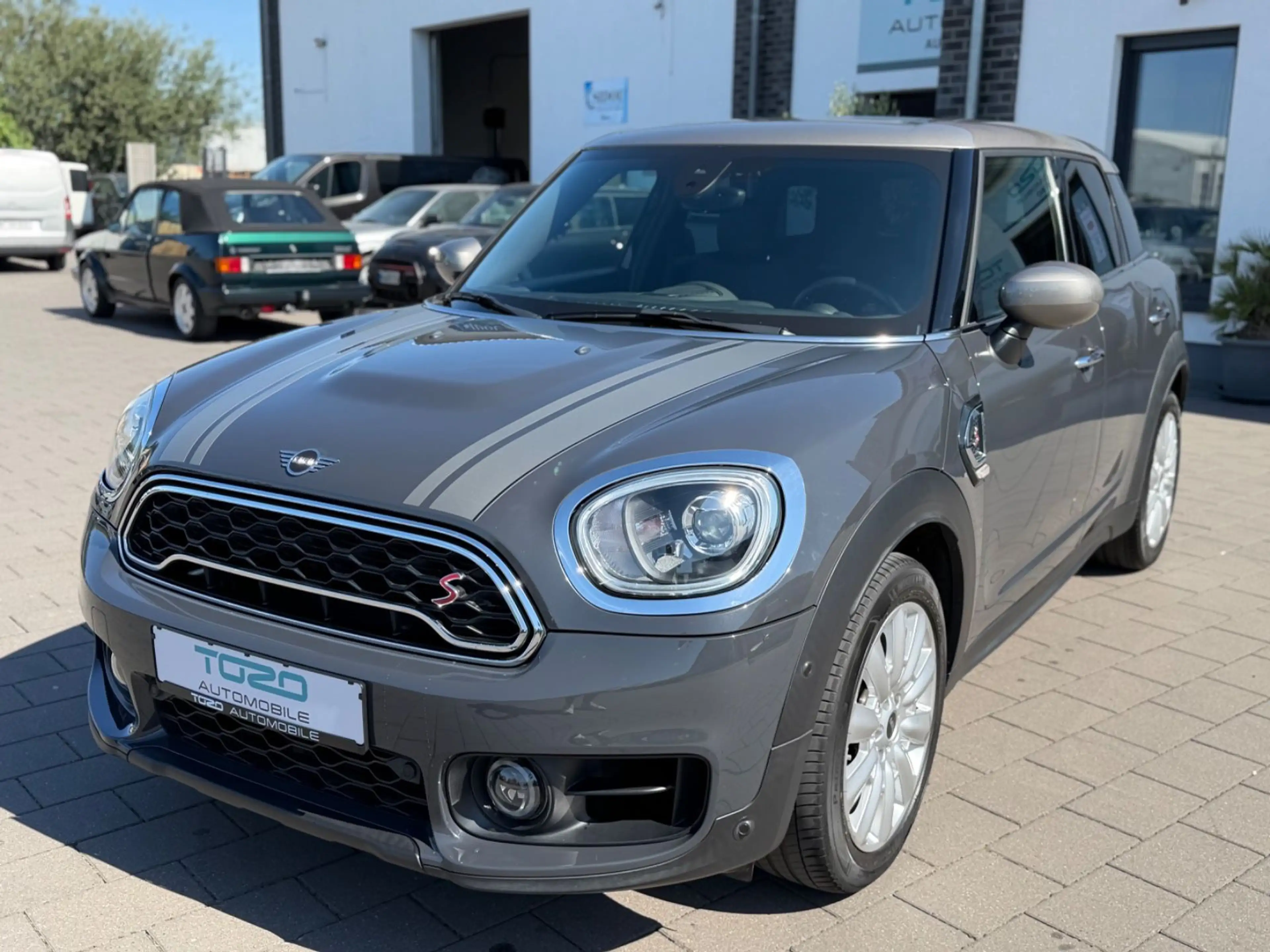 MINI Cooper Countryman S*LED*NAV*PANO*LEDER*AHK*2.HAND*TOP* — photo 4