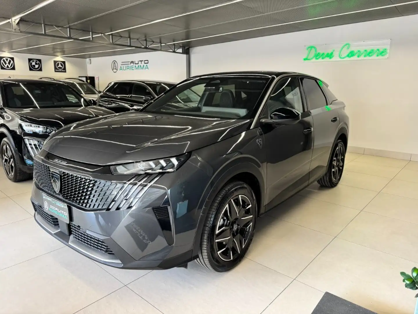 Peugeot 3008 1200 HYBRID 136 CV GT E-DCS6 UFFICIALE ITALIA Grigio - 1