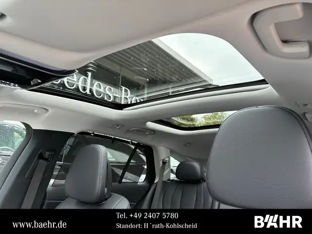 Mercedes-Benz E-Class view 11