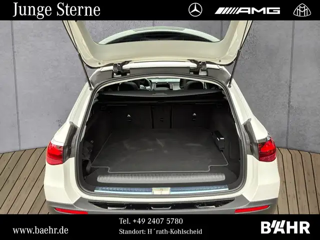 Mercedes-Benz E-Class view 10