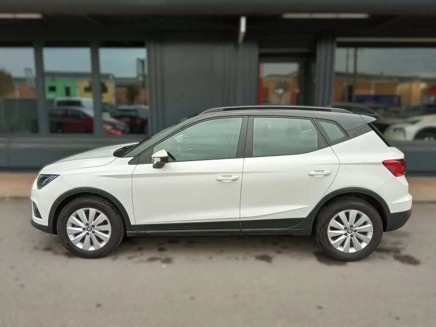 SEAT Arona 1.0 EcoTSI Style 95 CV Bianco - 2