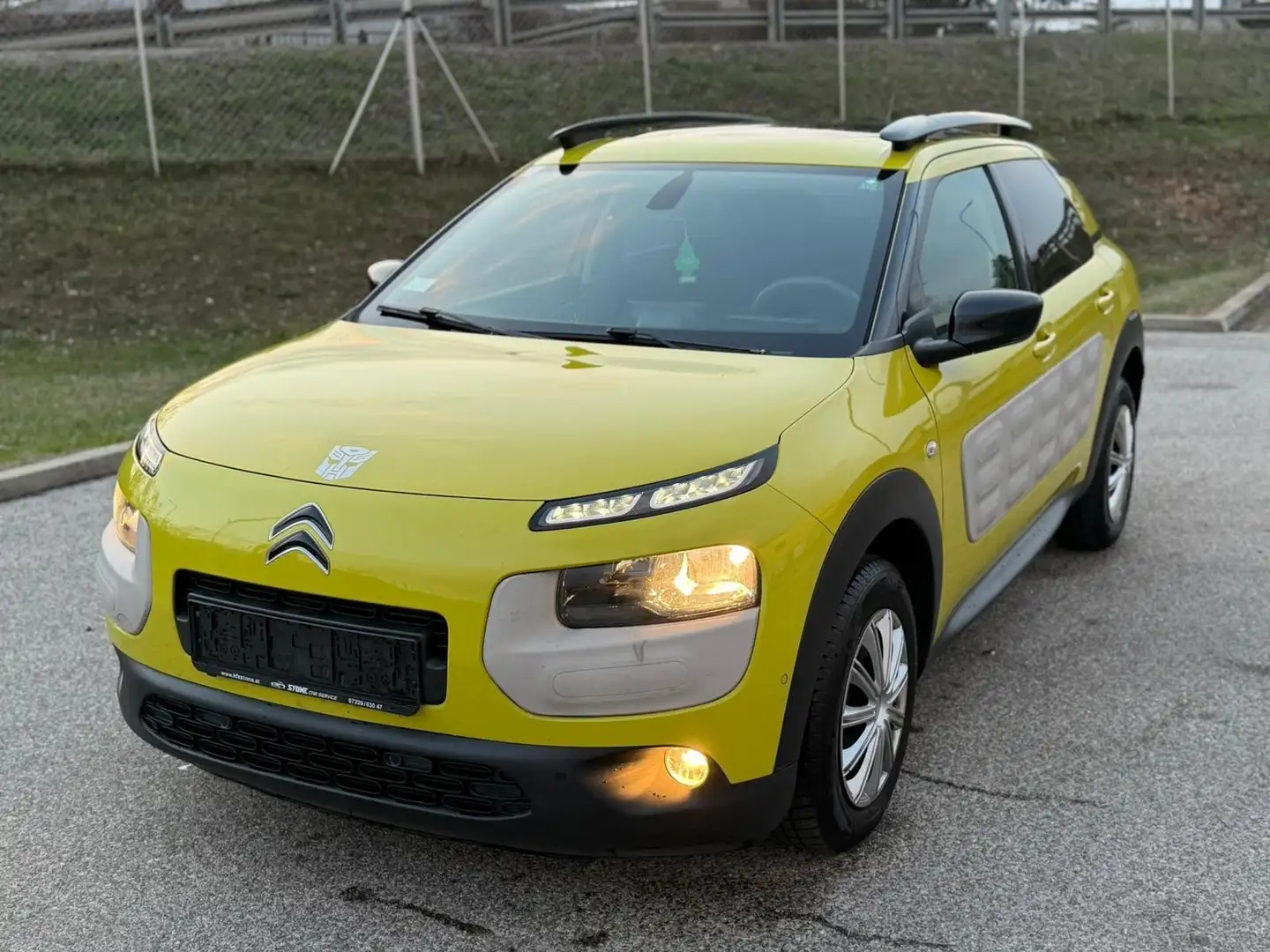 Citroen C4 Cactus 1,2 VTI82 Shine - 1