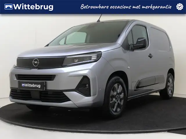 Opel Combo-e Electric 136 L1 Tech 50kWh Compleet ! NRM demo
