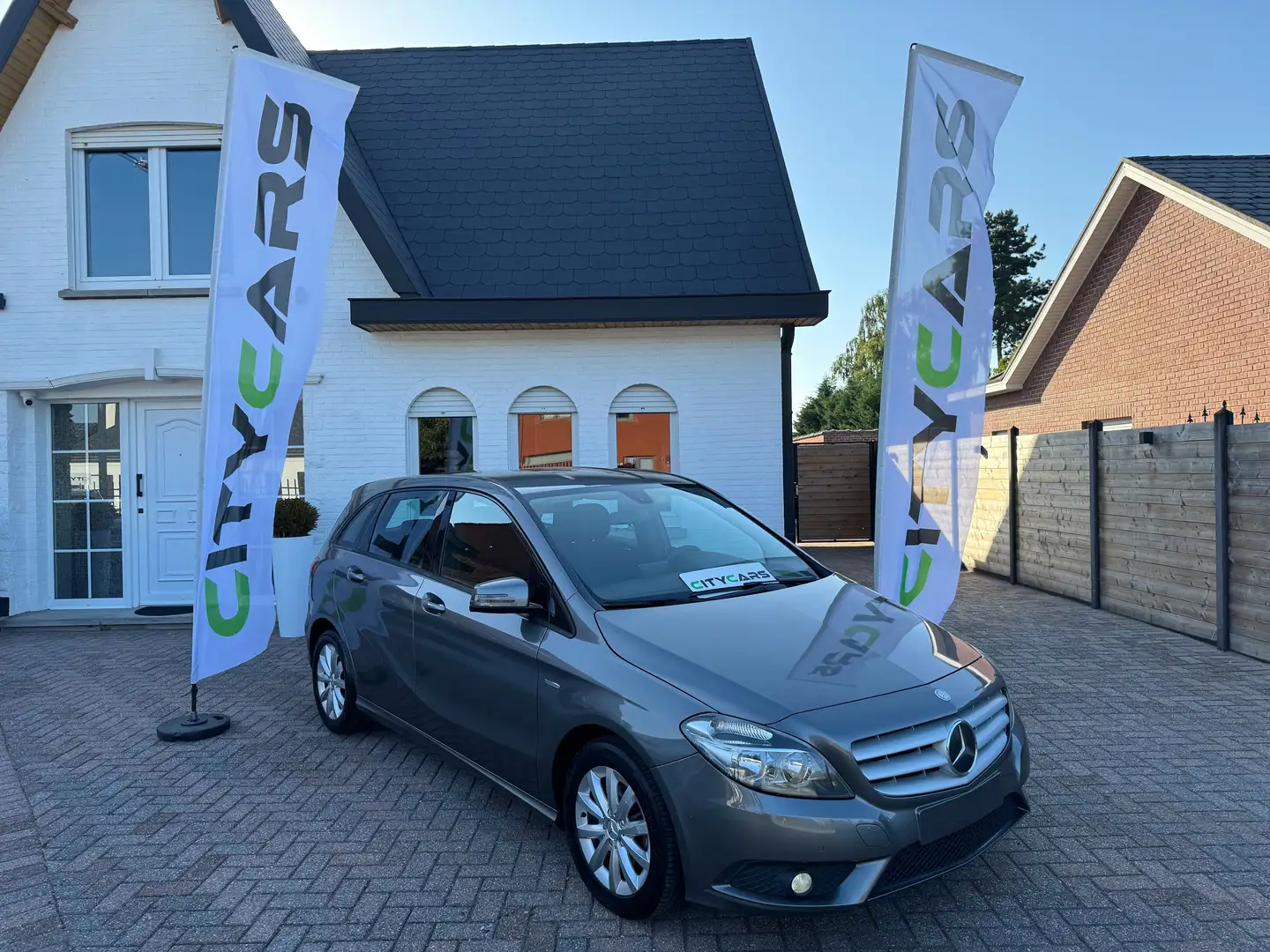 Mercedes-Benz B 180 CDI BLUE EFF-NIEUWSTAAT:1 EIG+O.B.-MERCEDES MOTOR! Gris - 1