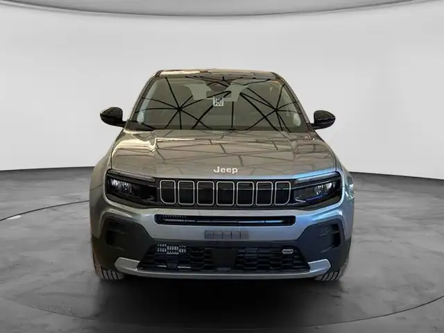 Jeep Avenger view 2