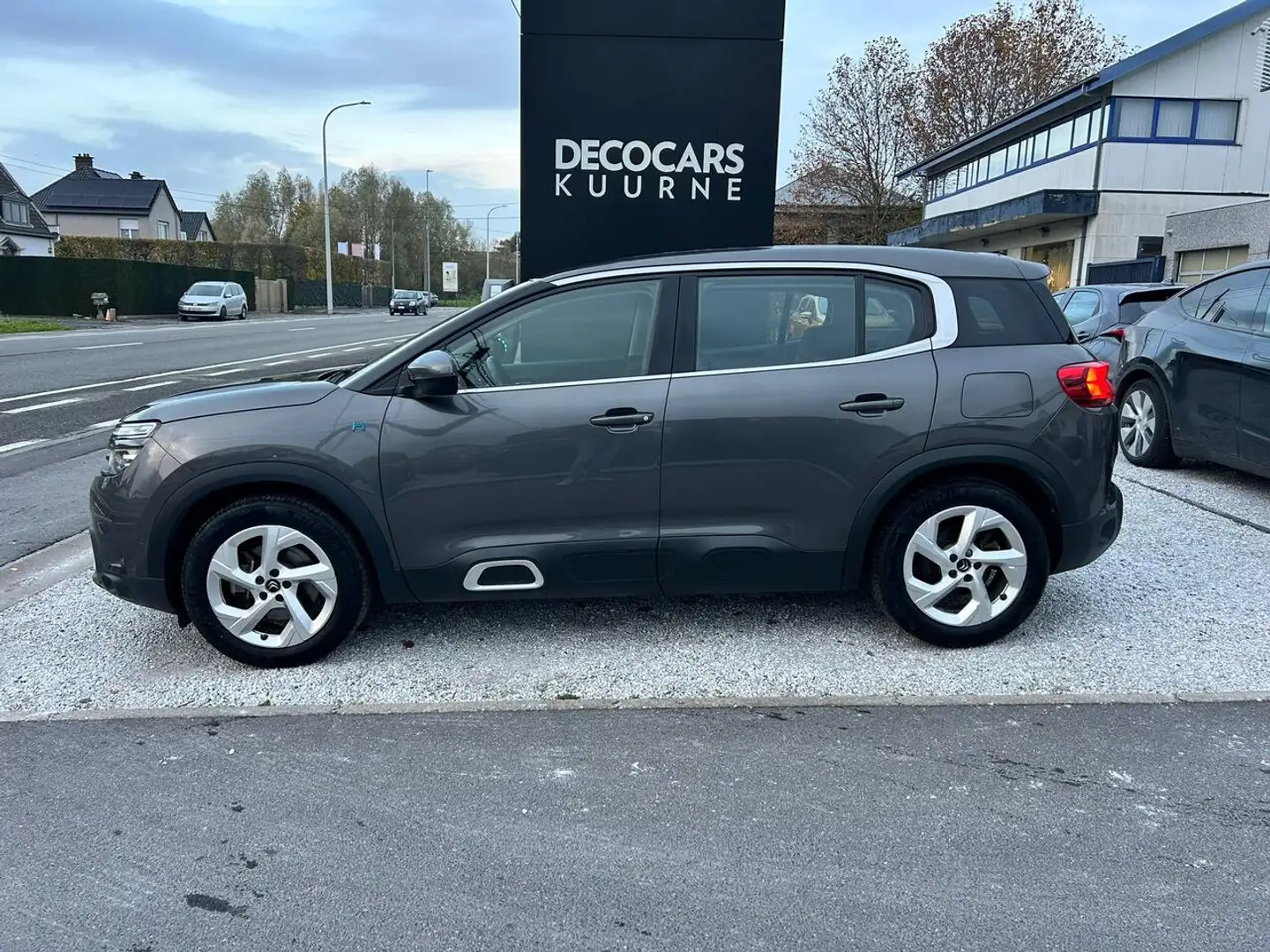 Citroen C5 Aircross PHEV sensoren / gps / trekhaak / LED / DAB+ Gris - 2