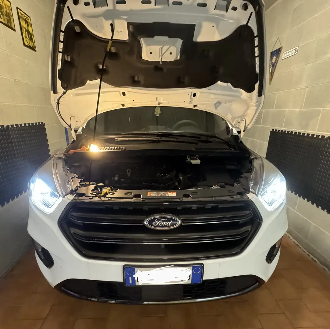 Ford Kuga 1.5 ecoboost ST-Line s&s 2wd 120cv - 2