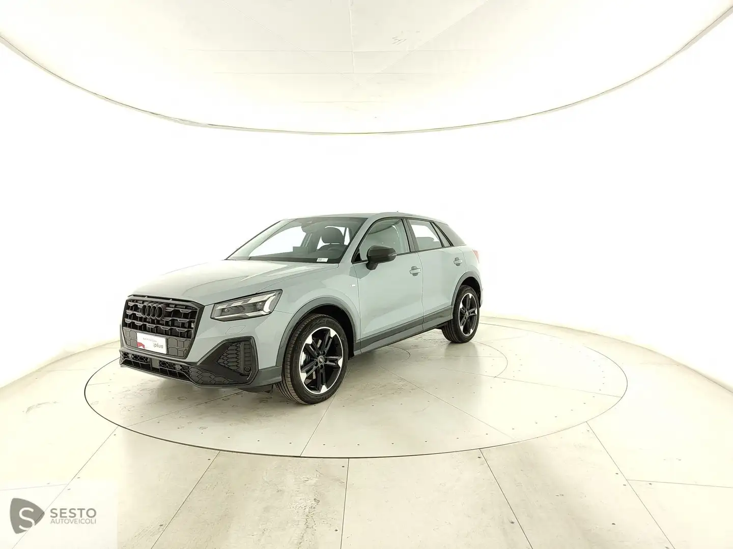 Audi Q2 NUOVA TDI2,0 L4110 DSG Grigio - 1