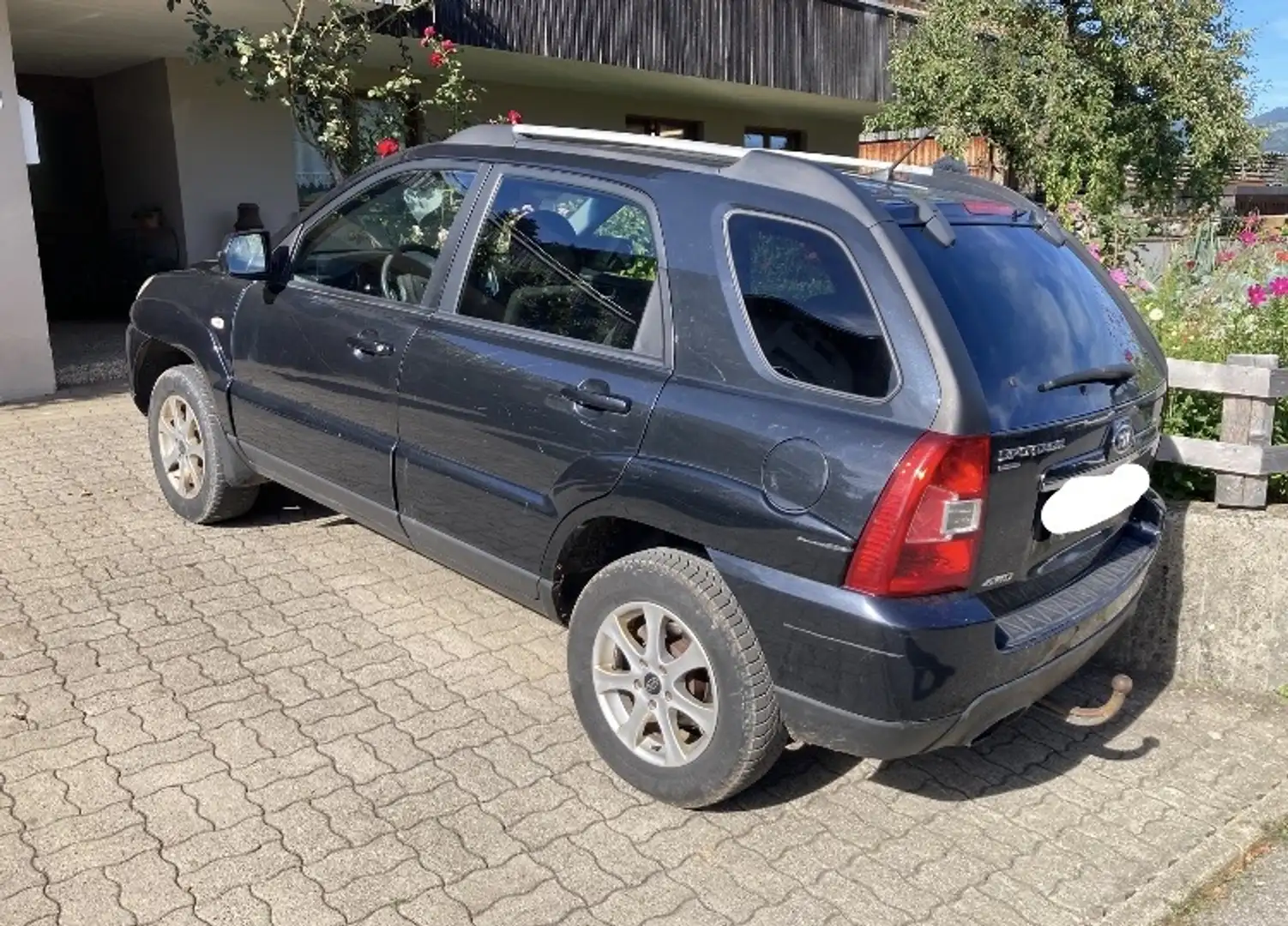 Kia Sportage Sportage Adventure Active 2,0 CRDi DPF 4WD Adventure Active Schwarz - 2