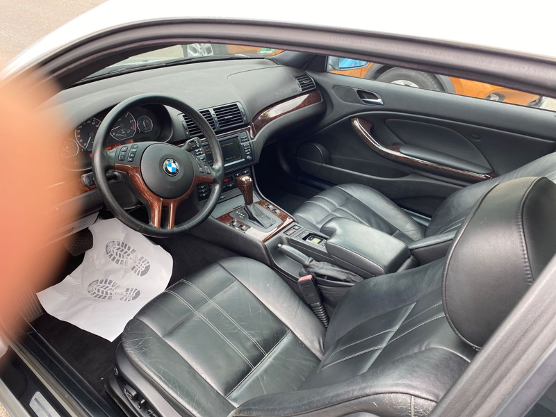 BMW 330 Ci Edition Exclusive — photo 9