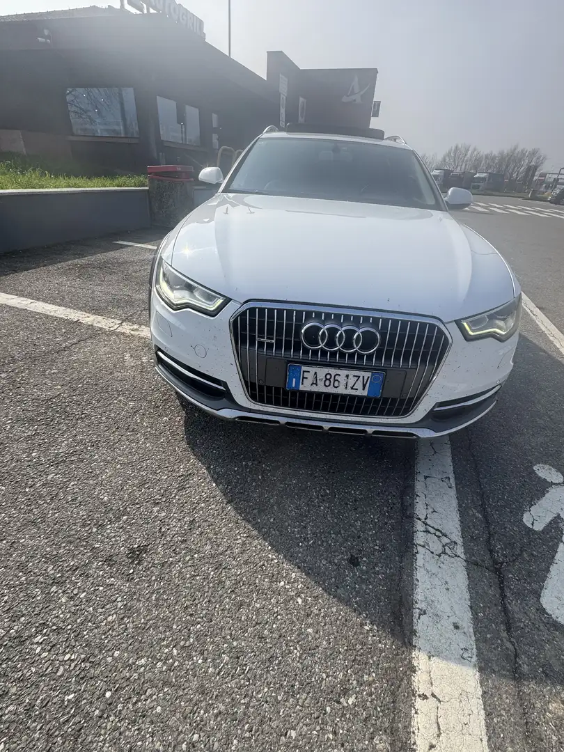 Audi A6 allroad 3.0 tdi Advanced c/xeno Iva Esposta - 2