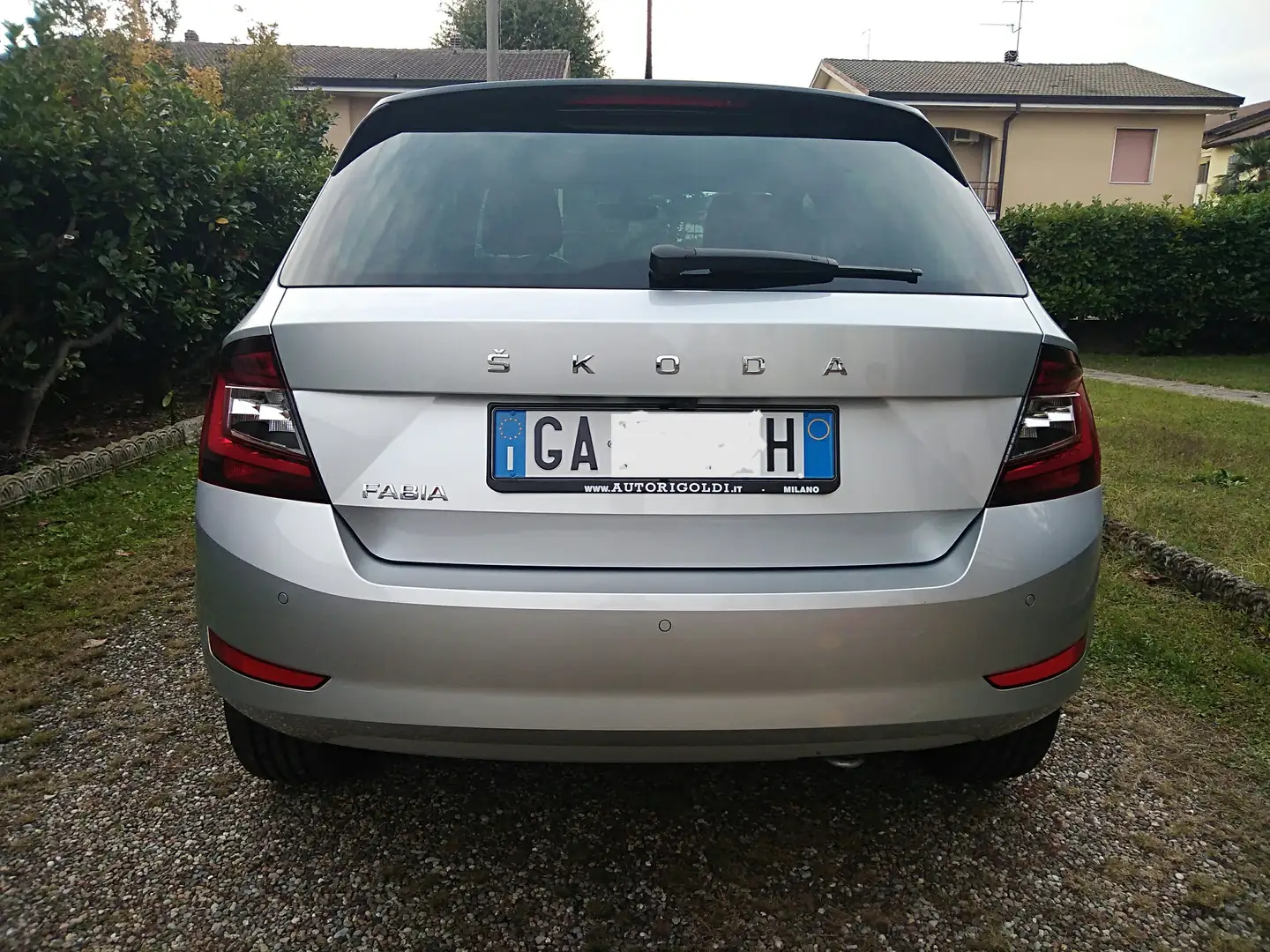 Skoda Fabia Twin Color TSI 95cv Argento - 2