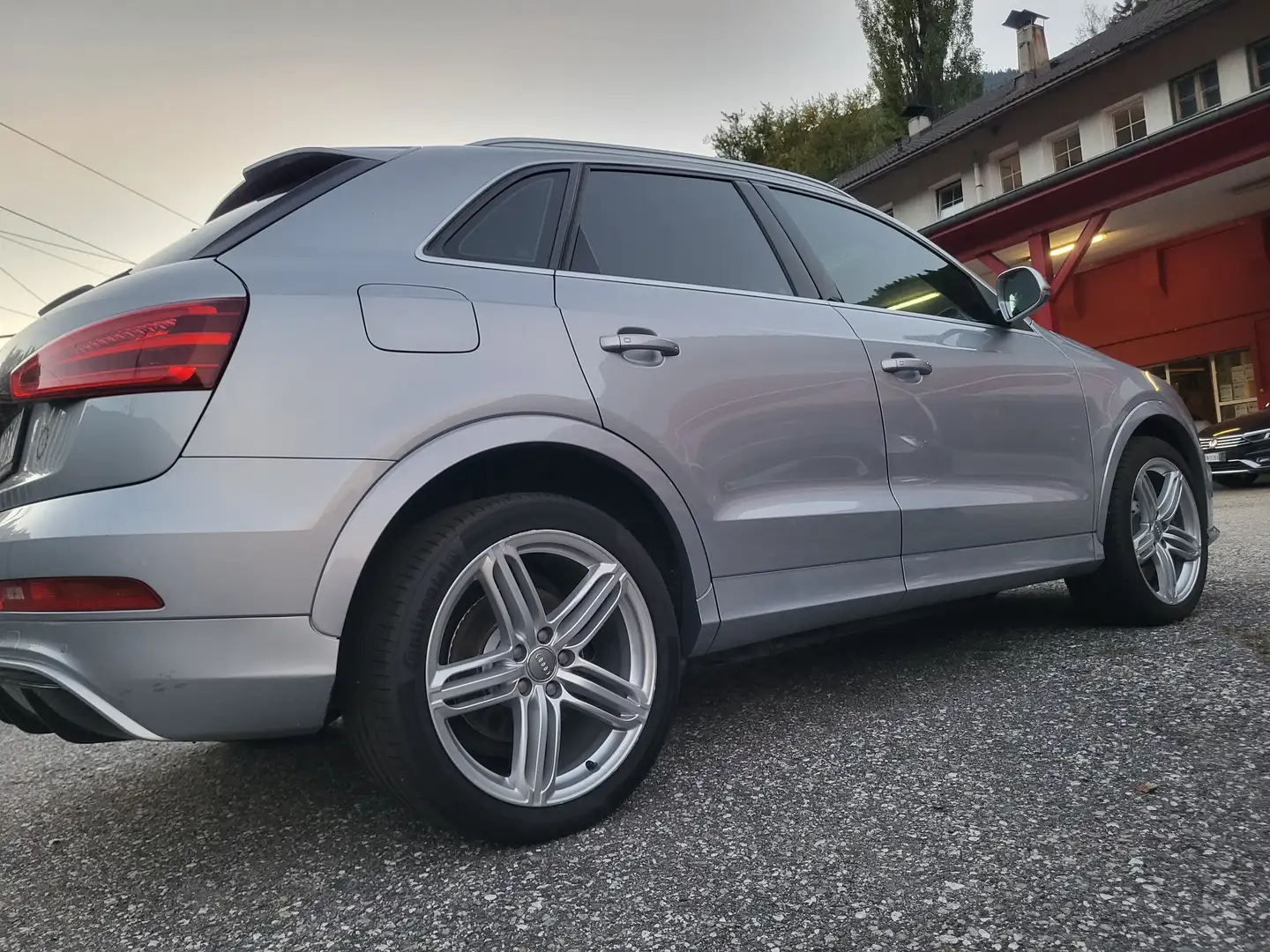 Audi RS Q3 2.5 tfsi quattro s-tronic /Navi/retrocamera/Xenon Gris - 1