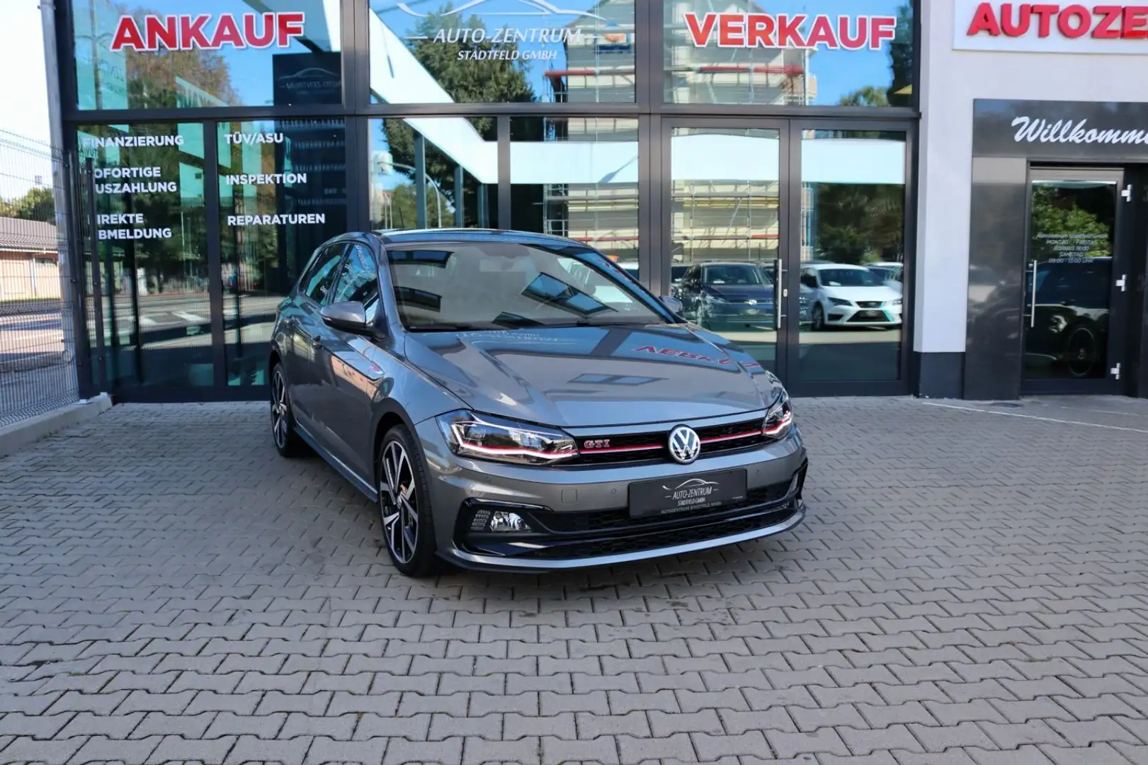 Volkswagen Polo VI GTI Navi Klima SHZ App-Connect LED Grau - 1