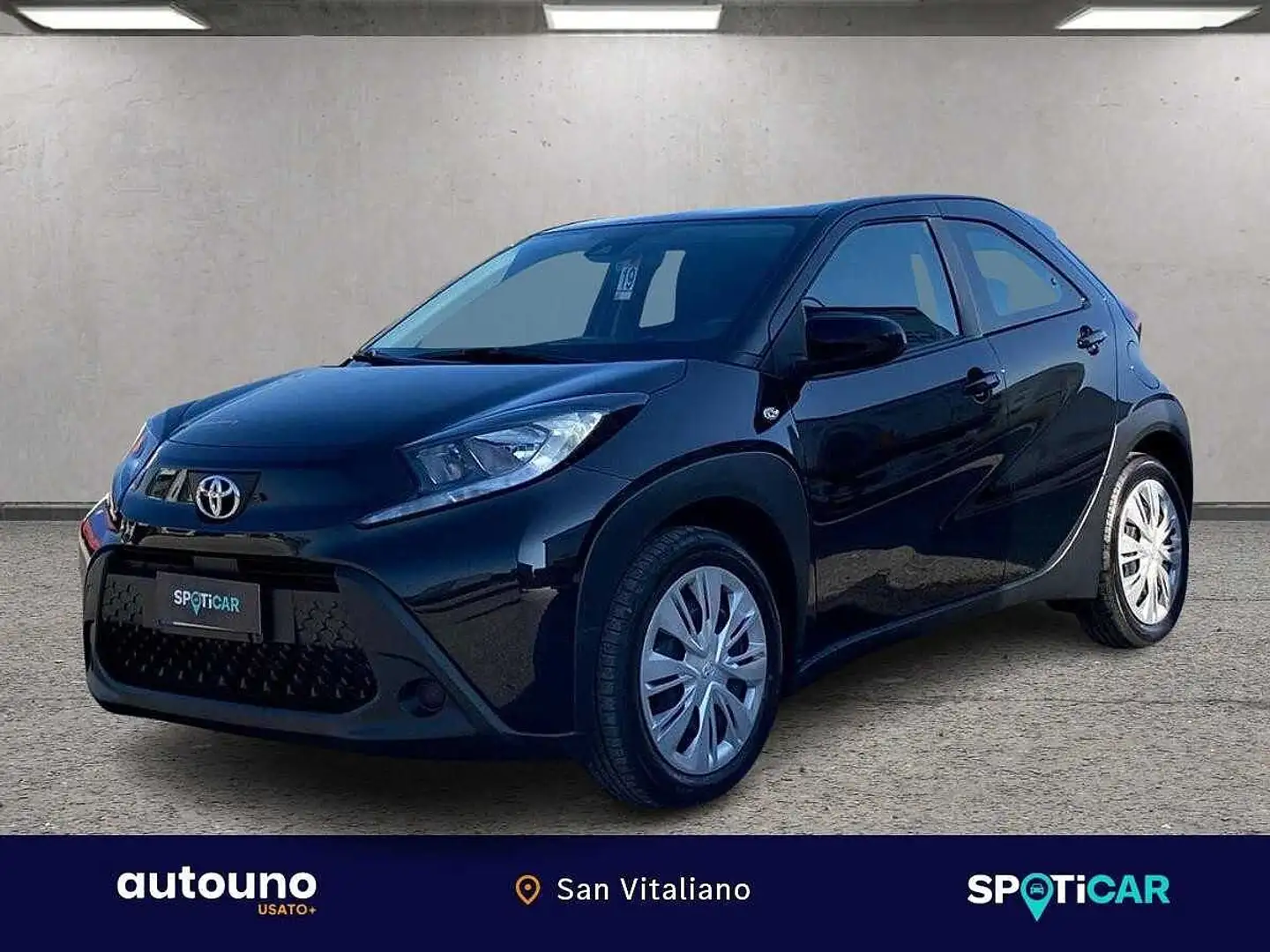 Toyota Aygo X Aygo X 1.0 Active 72cv Nero - 1