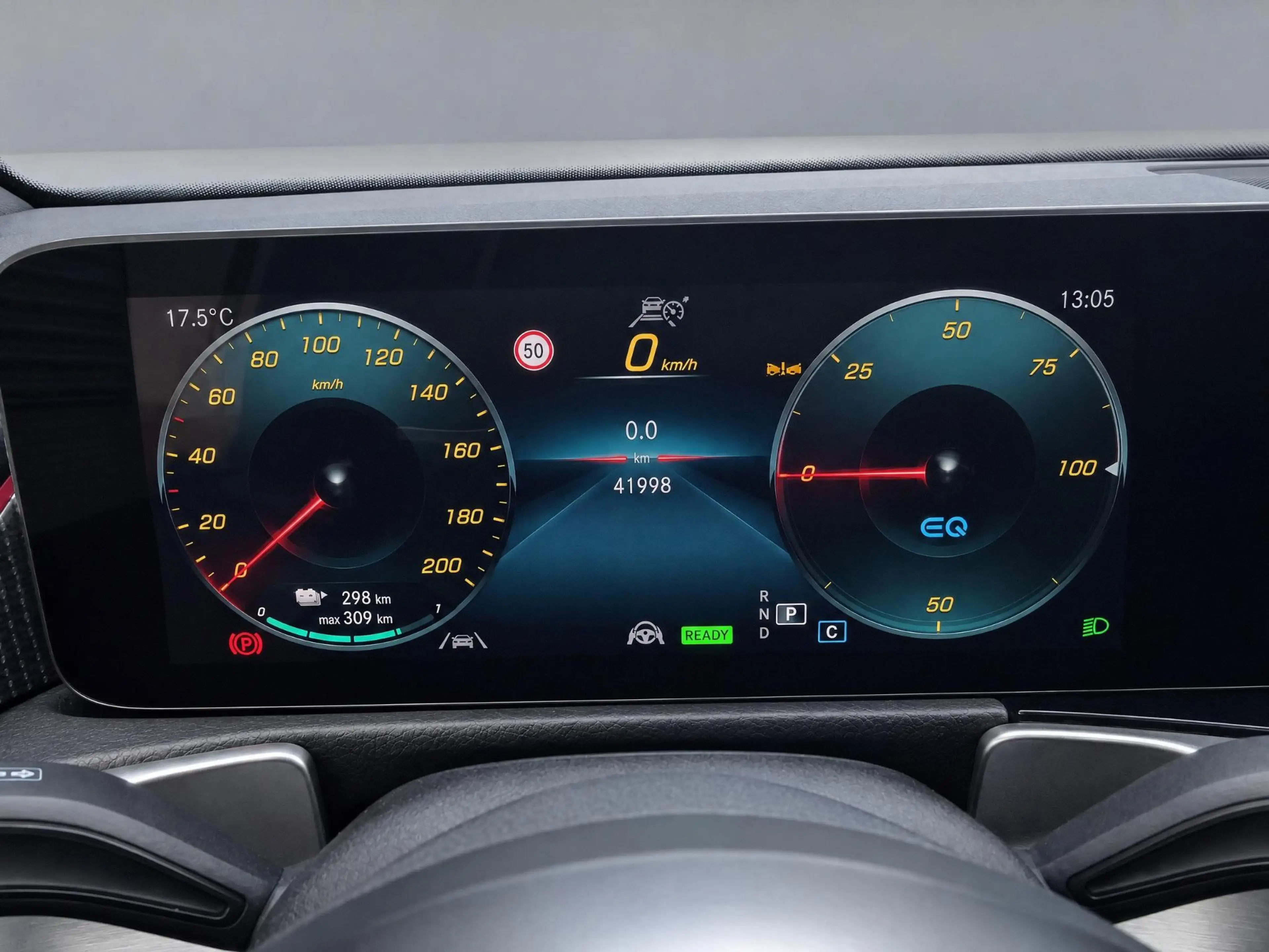 Mercedes-Benz EQB 350 4MATIC AMG Line 7p. 71 kWh — photo 10