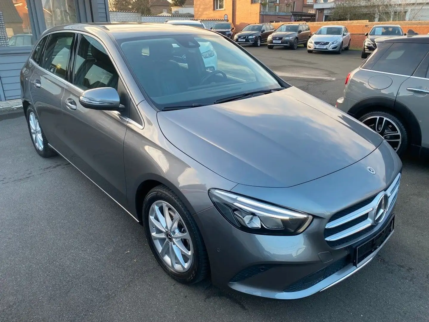 Mercedes-Benz B 200 Progressive Leder/Navigation/Parkassist. Grijs - 1