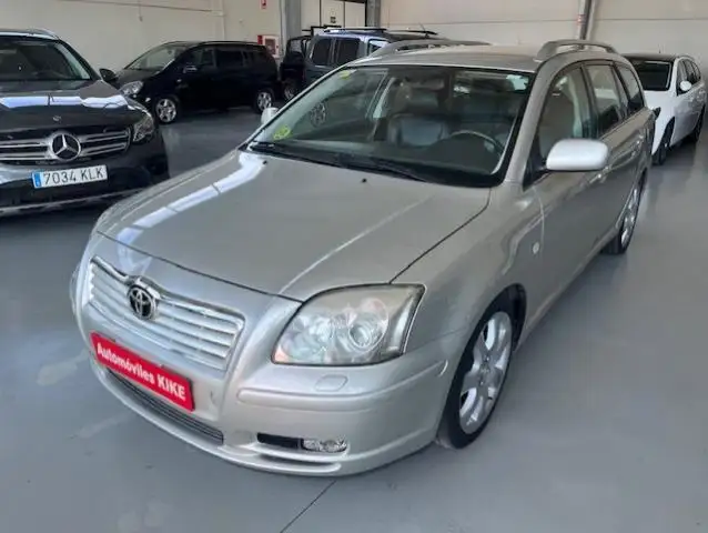Toyota Avensis Familiar 147cv Manual de 5 Puertas