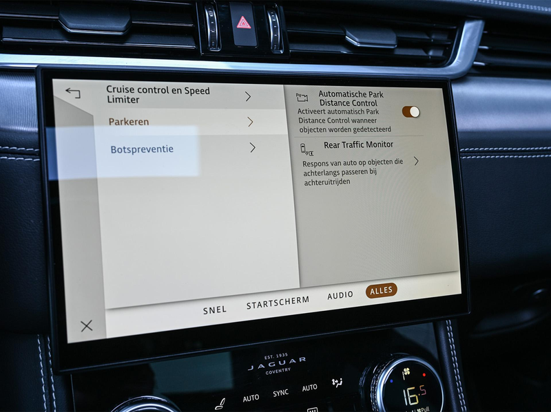 Jaguar F-Pace 2.0 P400e PHEV R-Dynamic SE | Panoramadak | 14-Weg — photo 21