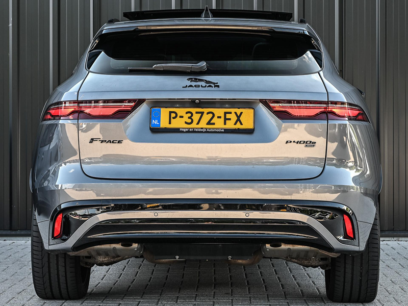 Jaguar F-Pace 2.0 P400e PHEV R-Dynamic SE | Panoramadak | 14-Weg — photo 16
