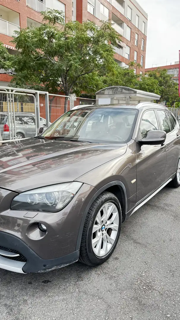 BMW X1 Marrón - 1