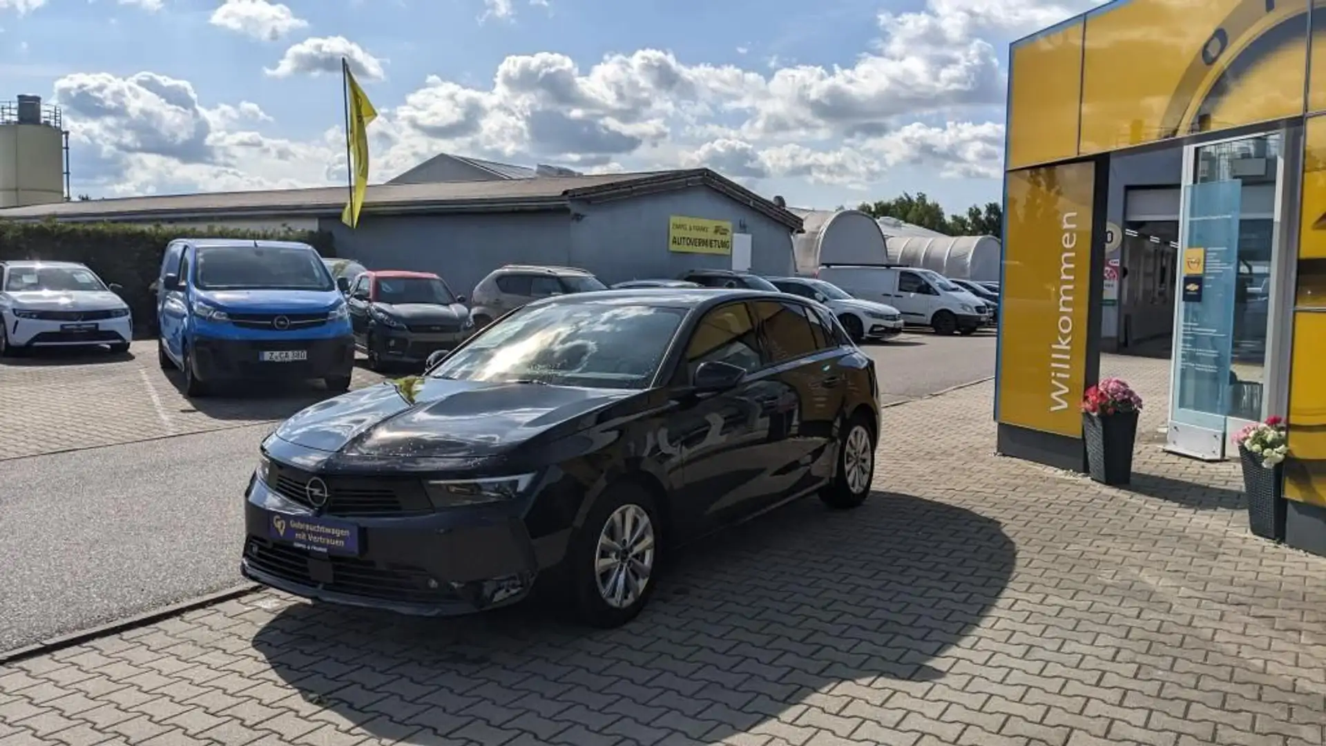 Opel Astra ASTRA OV5  1.2 Turbo 96 kW 130 PS Schwarz - 2