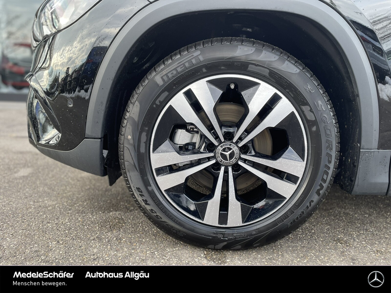 Mercedes-Benz GLA 200 GLA 200 Progressive Night AHK KeylGo Multib Pano — photo 14