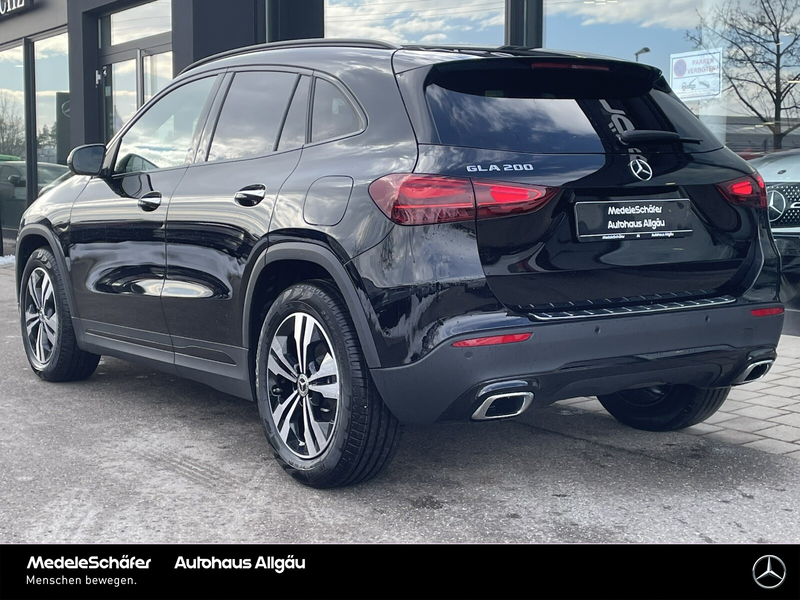 Mercedes-Benz GLA 200 GLA 200 Progressive Night AHK KeylGo Multib Pano — photo 9