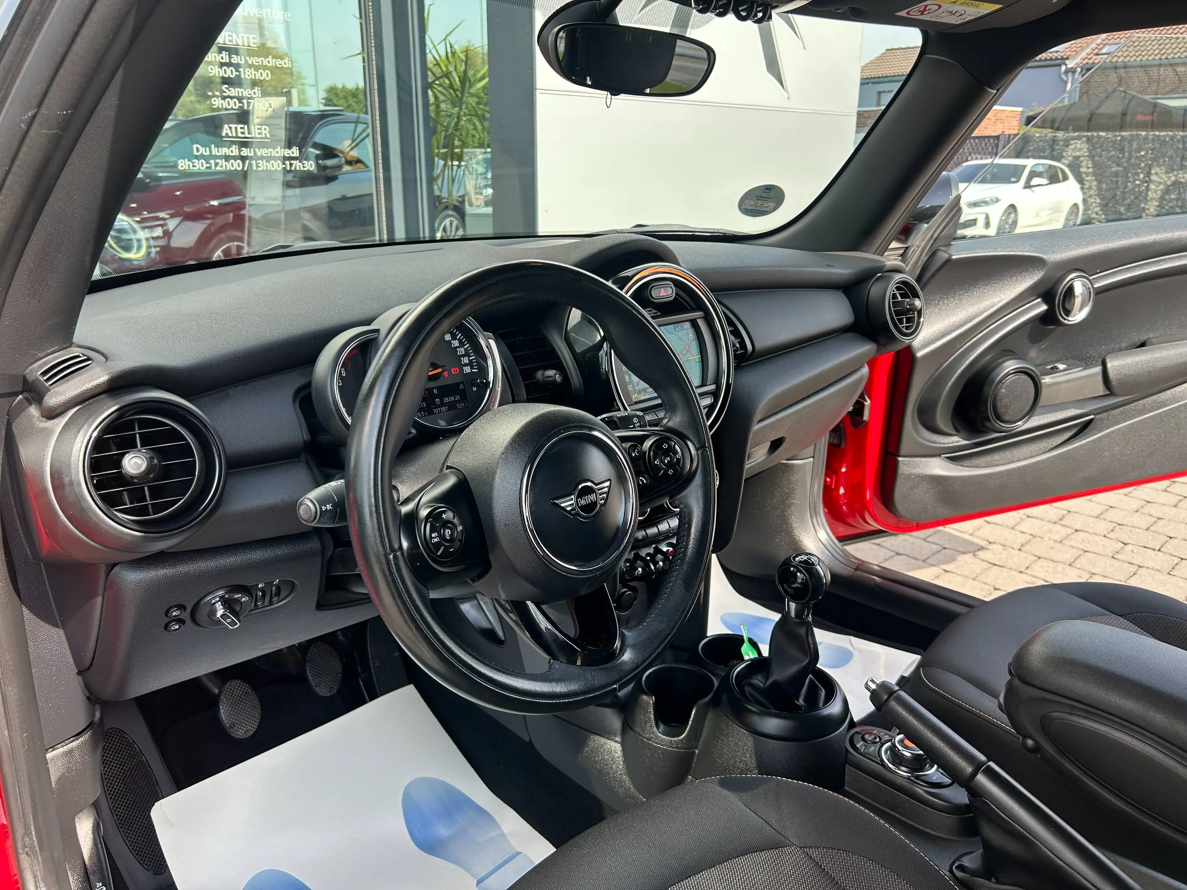 MINI One 1.5i *GARANTIE*FULL LED*SIEGES CHAUFF*GPS*CRUISE* — photo 8