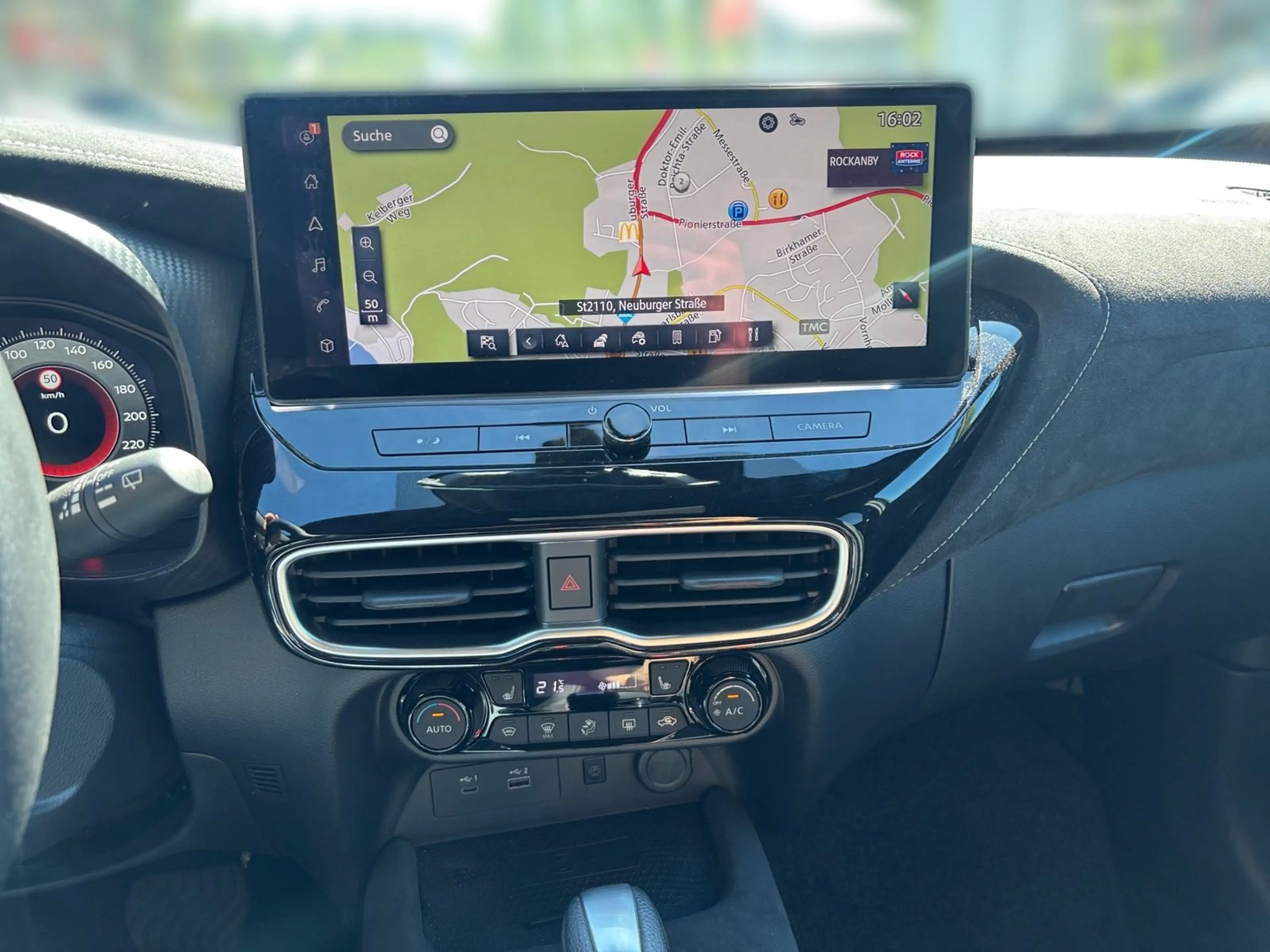 Nissan Juke 1.6 Hybrid 4AMT Automatik - N-Design — photo 9