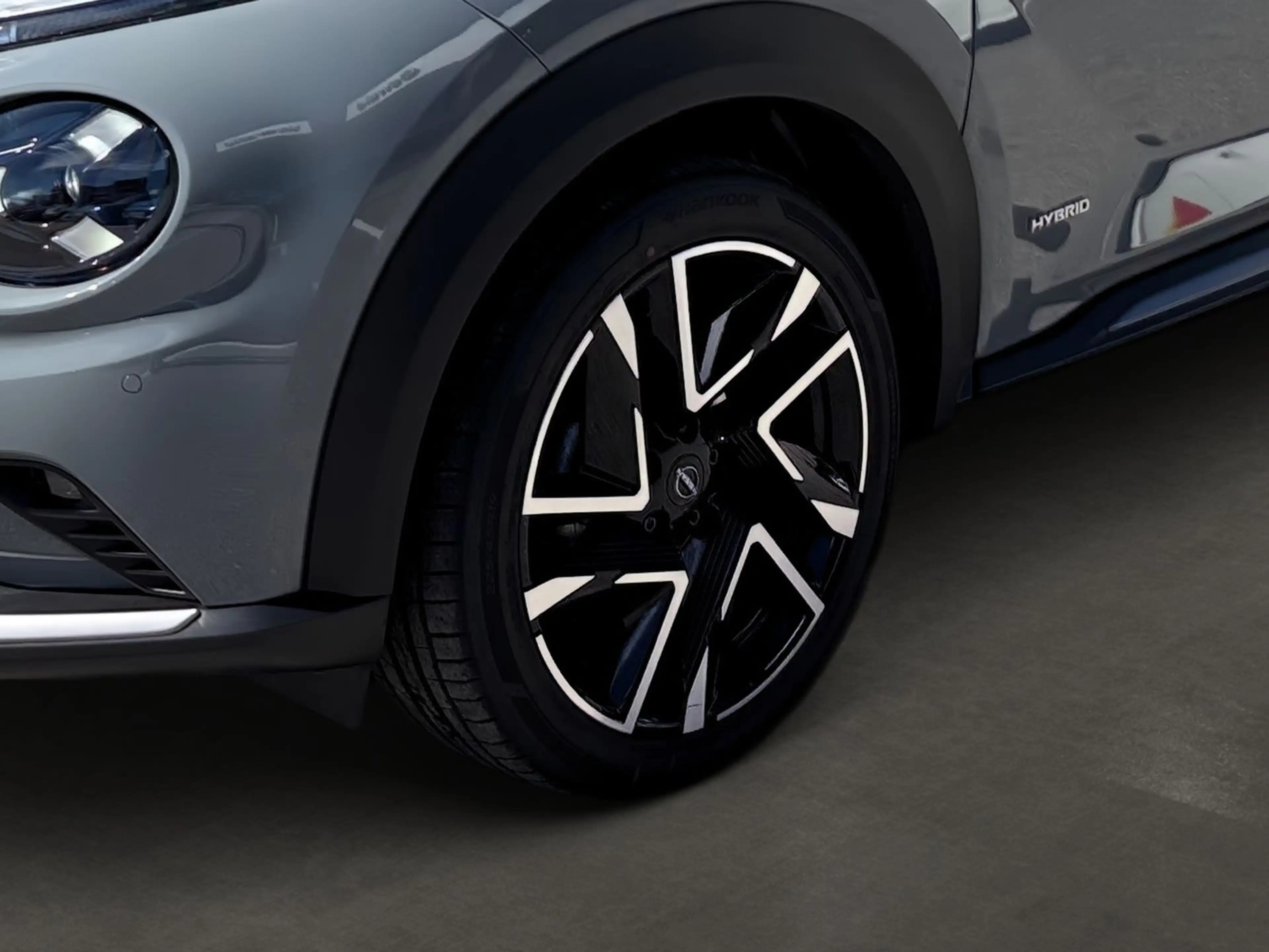 Nissan Juke 1.6 Hybrid 4AMT Automatik - N-Design — photo 6