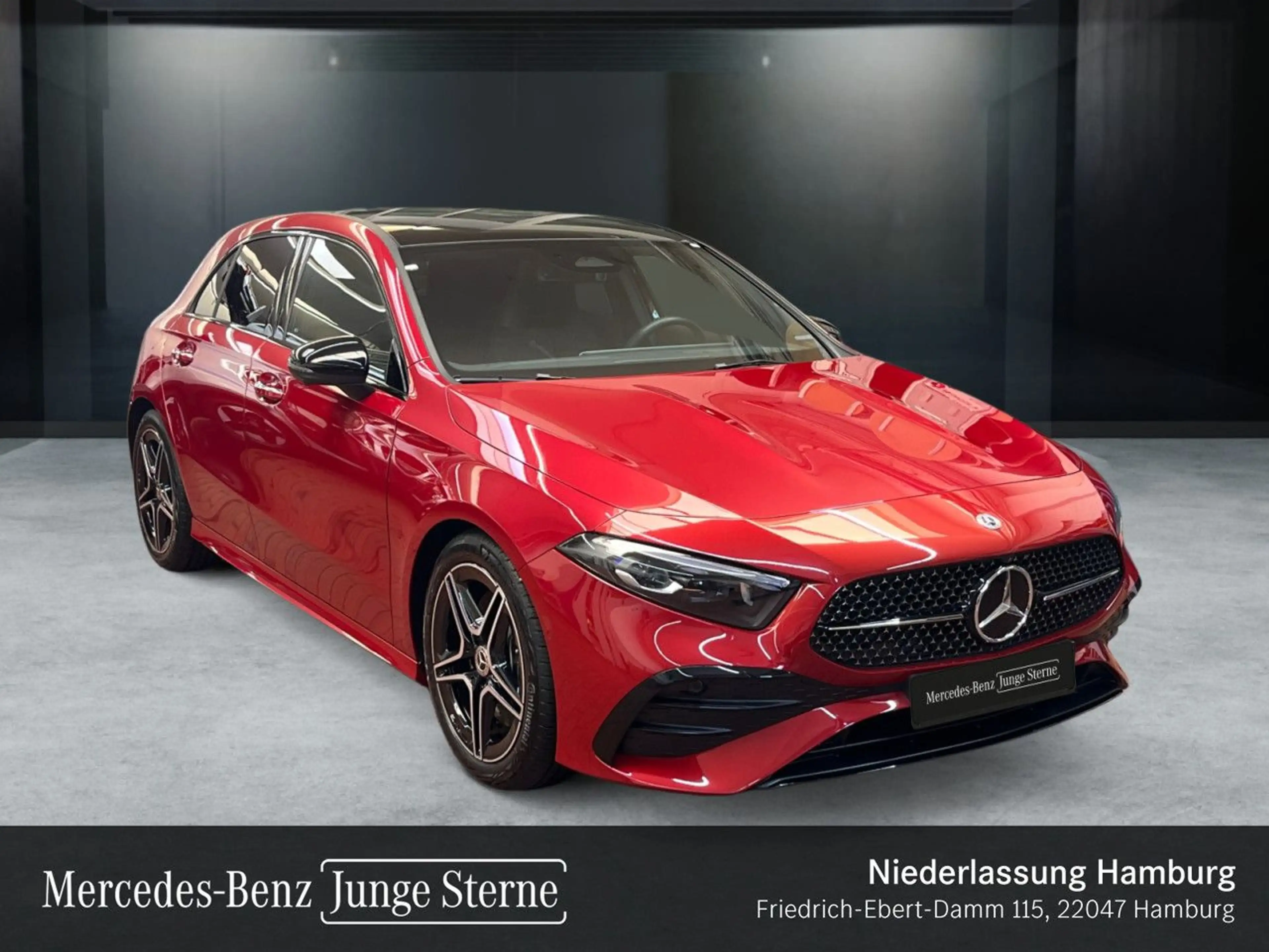 Mercedes-Benz A 250 4M AMG+NIGHT+PANO+360°+MULTIBEAM+STHZG+HUD — photo 2
