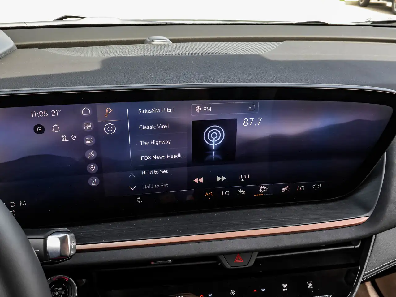Buick Envision photo Buick Envision