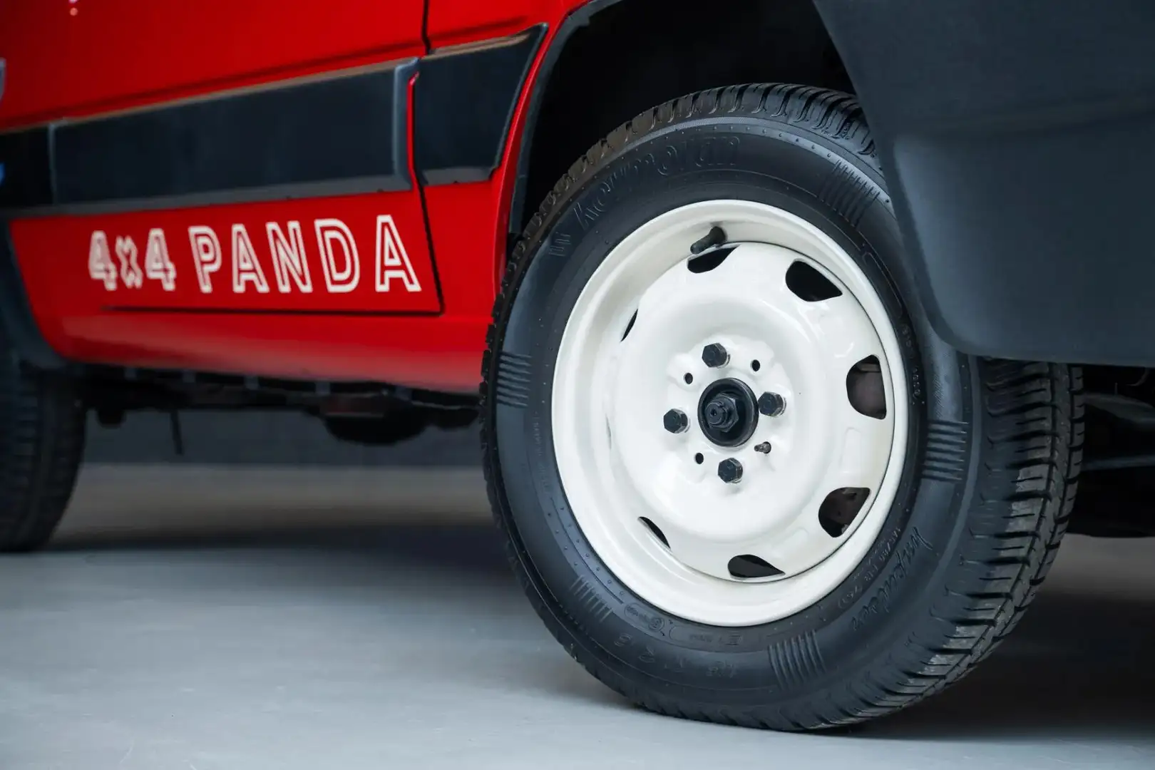 Fiat Panda 1.1L 4x4 Rouge - 2