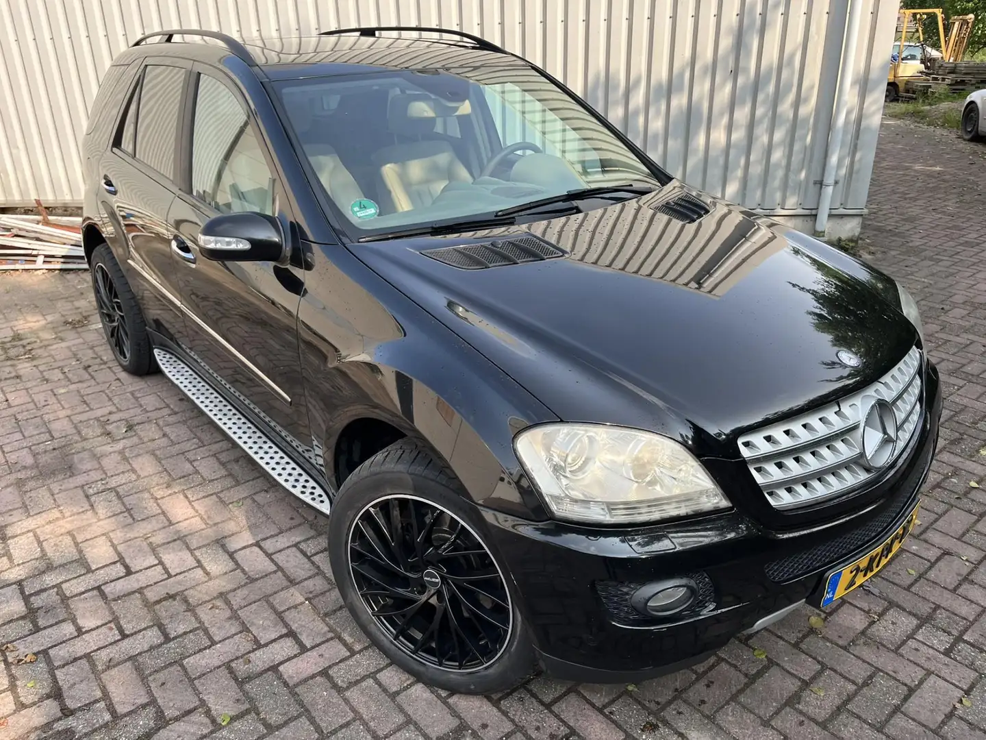 Mercedes-Benz ML 420 M-klasse CDI Edition 10 Zwart - 2
