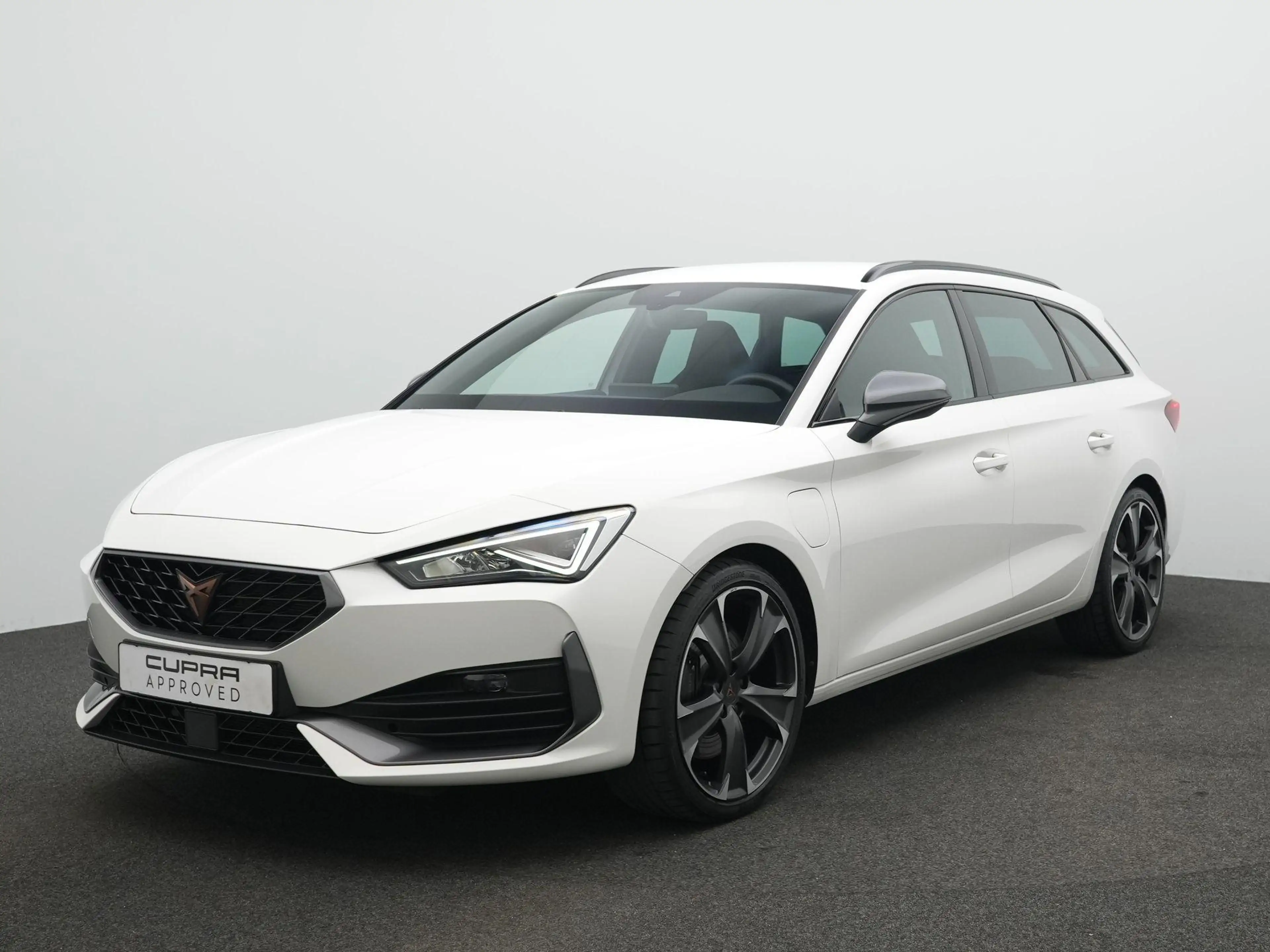 CUPRA Leon Sportstourer 1.4 e-Hybrid 245pk VZ Business | SOH