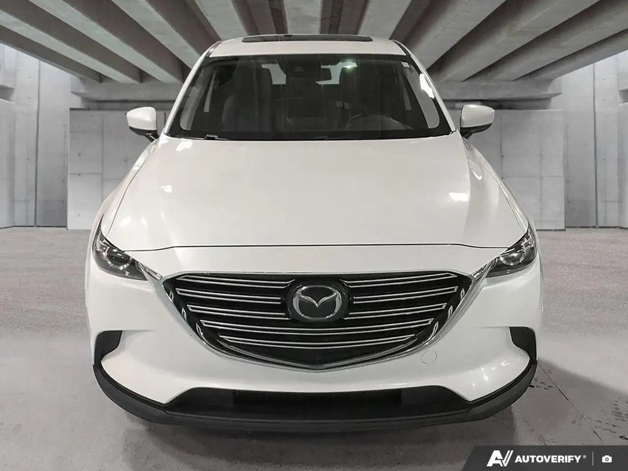 Mazda CX-9 снимка Mazda CX-9