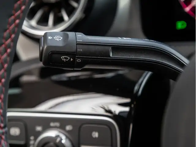 Mercedes-Benz CLA view 22