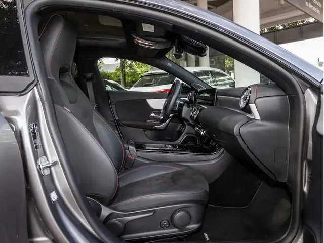 Mercedes-Benz CLA view 8