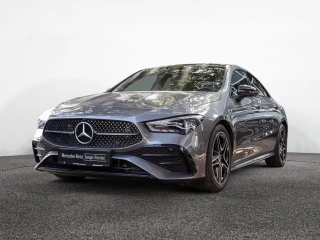 Mercedes-Benz CLA view 2