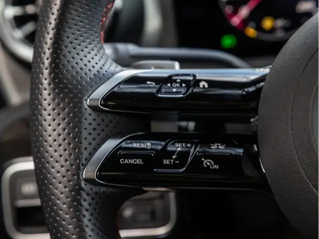 Mercedes-Benz CLA view 20