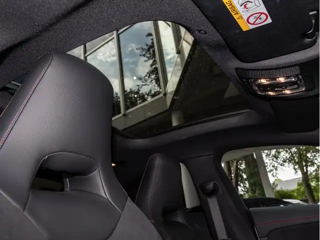 Mercedes-Benz CLA view 10