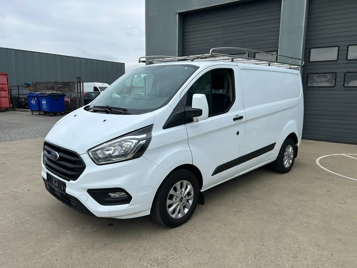 Ford Transit Custom LENGTE 1 ZEER PROPER MET VLOERVERHOGING ZIE FOTO'S Wit - 1