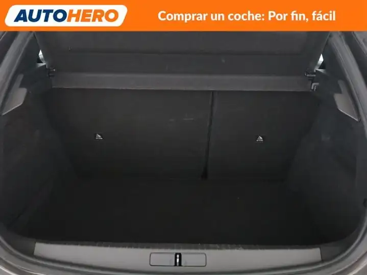 Peugeot 208 2021, foto 18