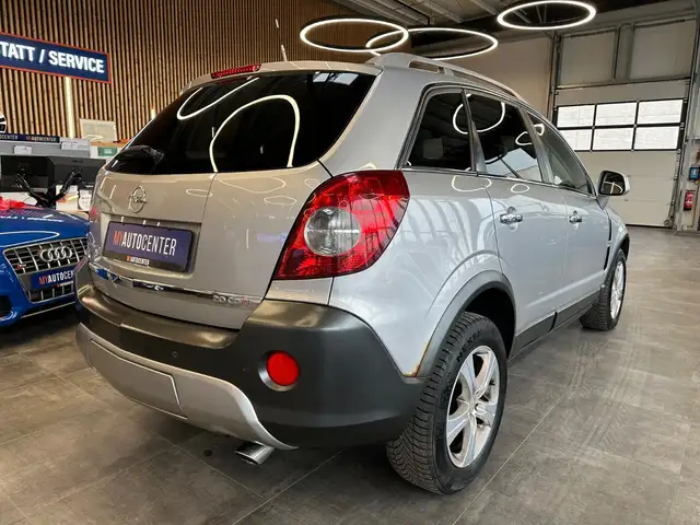Opel Antara view 7