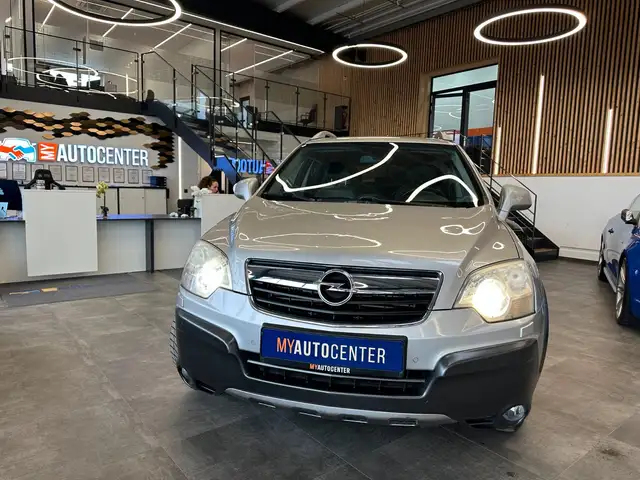 Opel Antara main image